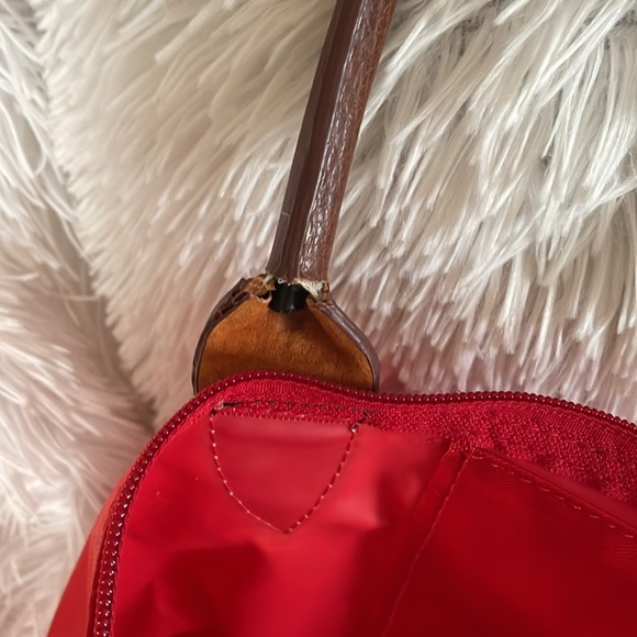 Red Handbag - Picture 13 of 14